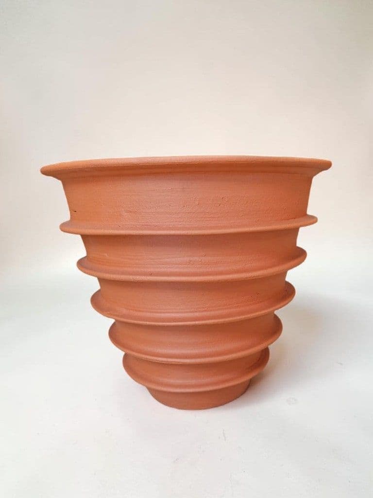 Terracotta Ribbed Flower Pot